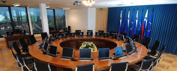 Slovenian government session room (By Vlada)
